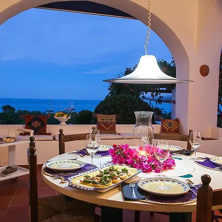 Villa E Strombolicchio Estrómboli